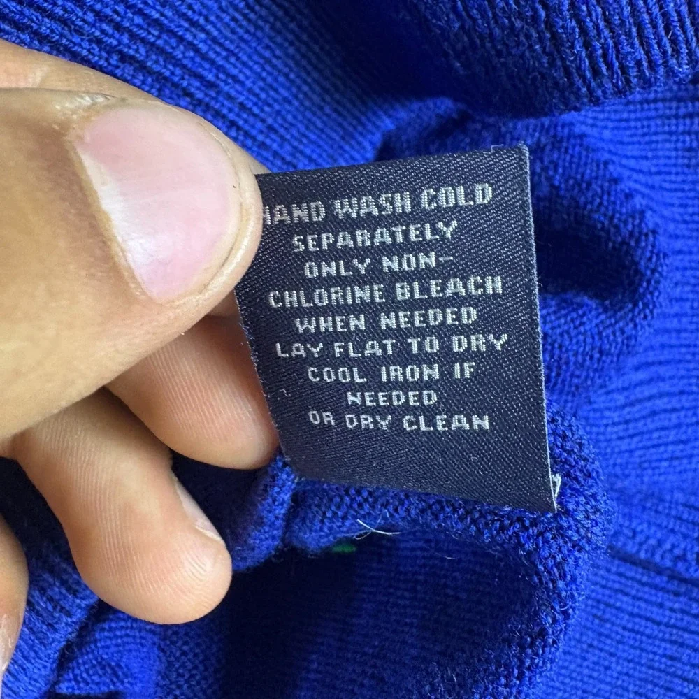 Hart Schaffner Marx Sweater Mens Medium Blue Extra Fine Merino Wool Pullover